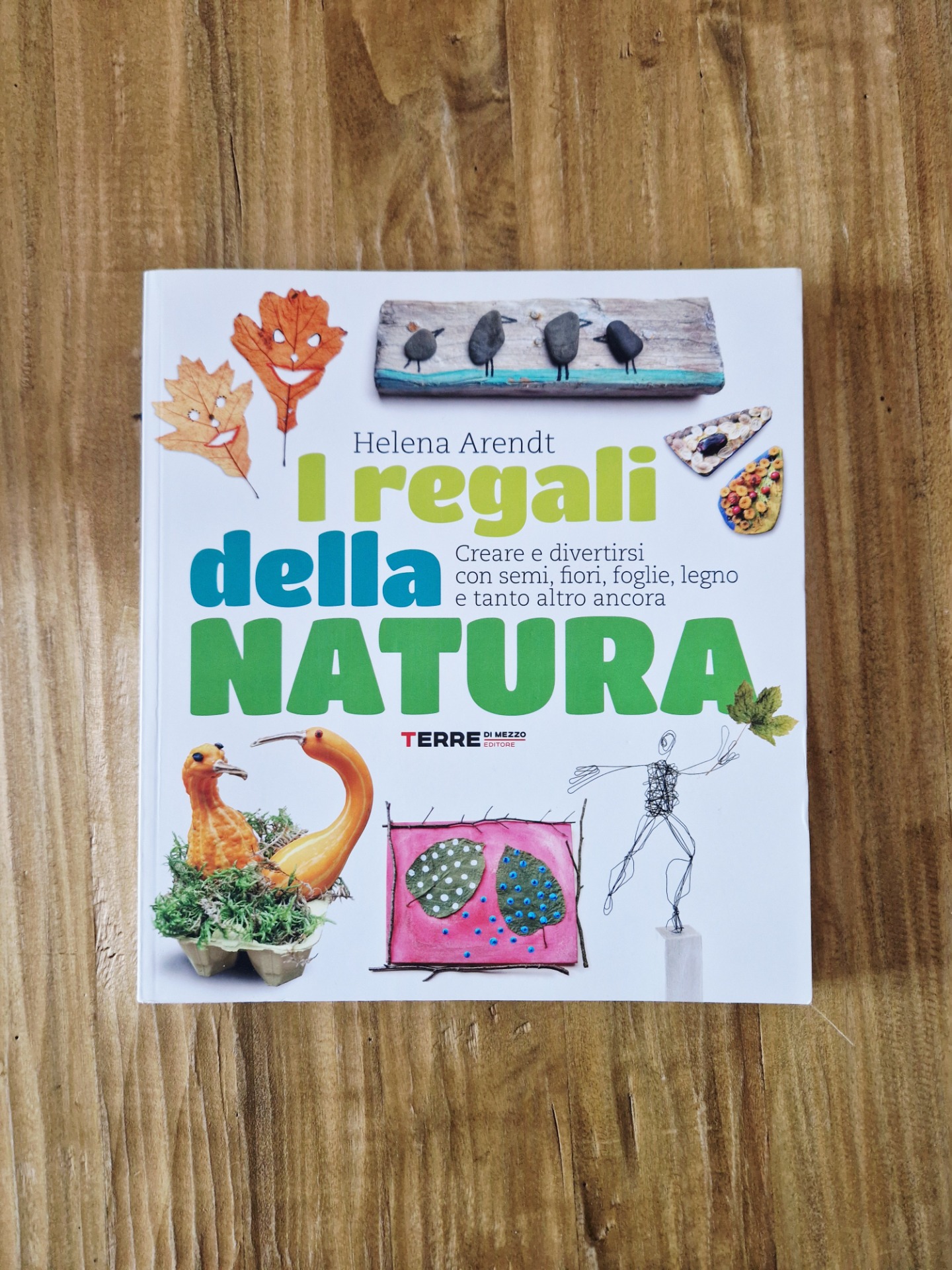 Per creare le bacchette magiche mi sono ispirata a questo splendido libro!